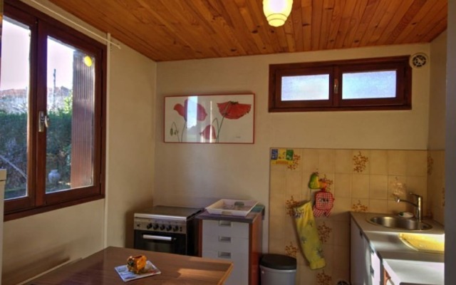 La Maison Blanche Des Acacias