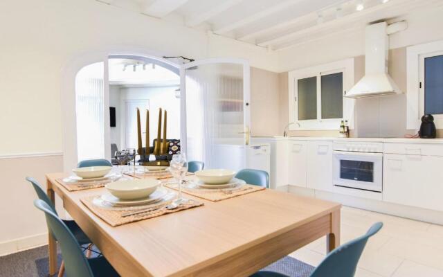 MIRADOR 3 Bedroom Apartment Port Vell