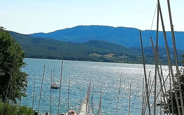 Il lago del Mugello B&B