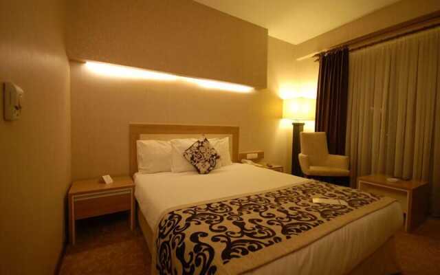 Serace Hotel