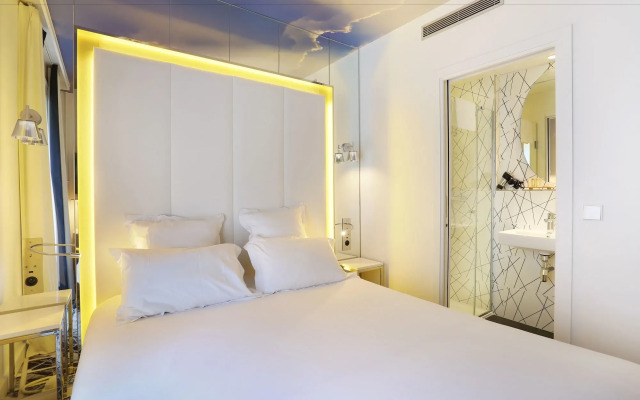 Nouvel Hotel Eiffel