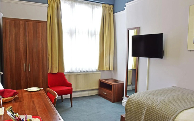 Royal Oxford Hotel