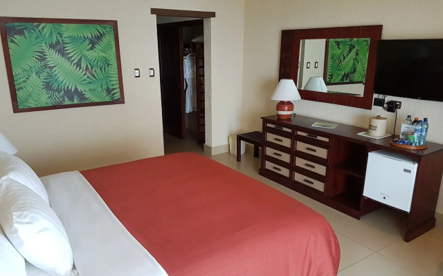 Hotel Camino Real Tikal