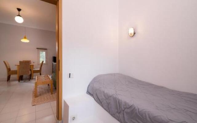 Pyrgos Bungalows