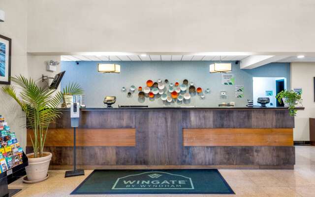 Wingate by Wyndham Chicago Schaumburg