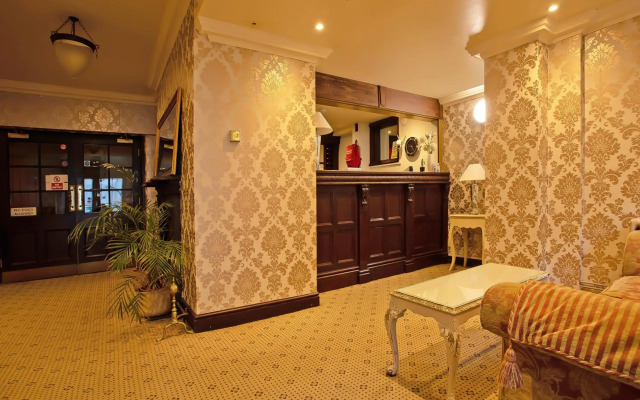 Great White Horse Hotel