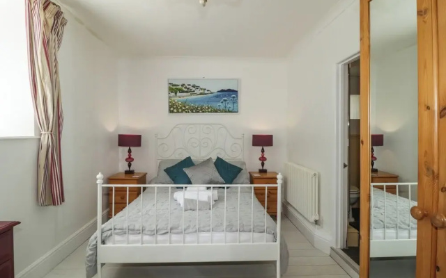 The Coach House Apartment