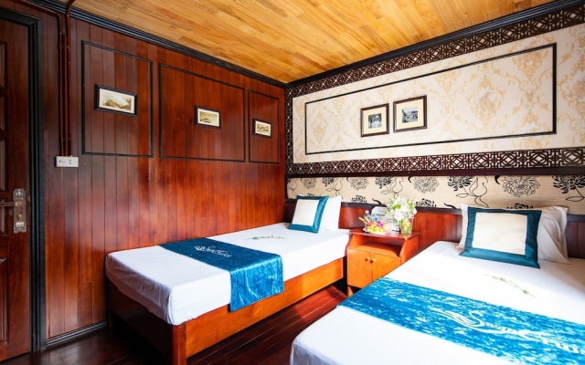 Swan Cruises Halong – Guest Rooms – Ha Long