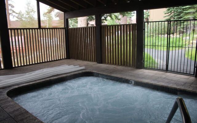 Mammoth Point 129 - Two Bedroom Condo