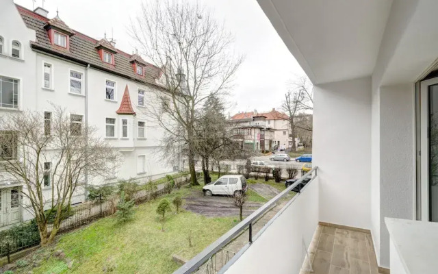 Mini Studio 2 by Grand Apartments