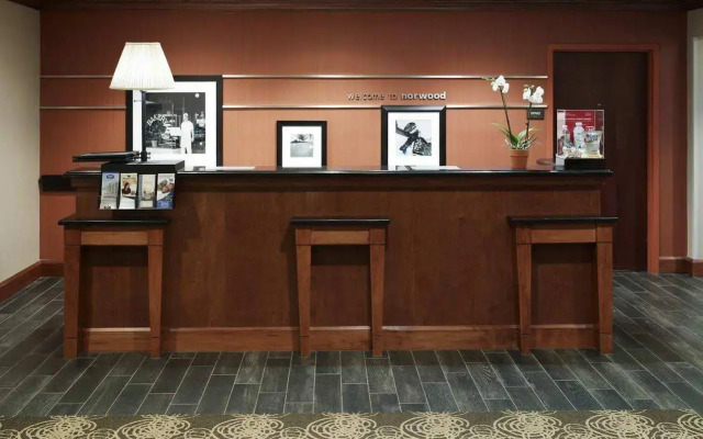 Hampton Inn Boston - Norwood