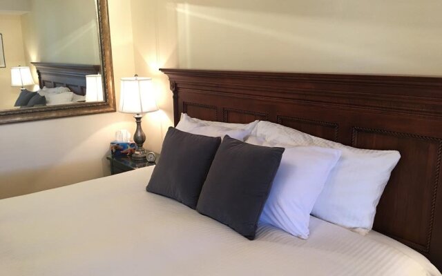 All Seasons Bed & Breakfast