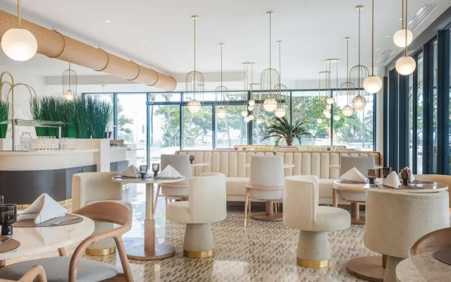 Best Western Le Saint Denis