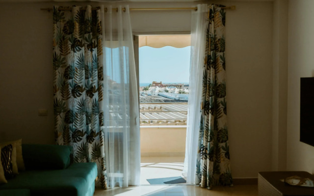 Seaview Splendor 2 Bedroom Modern Comfort