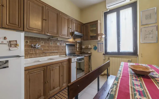 San Lorenzo Wooden Flat