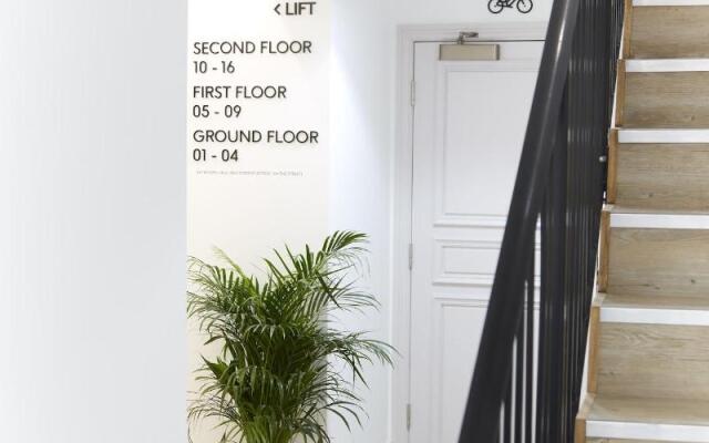 Hideout Apartment Hotel