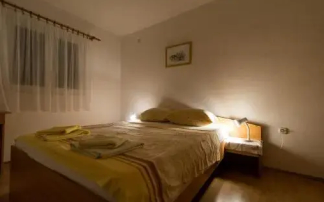 Apartments Slanada