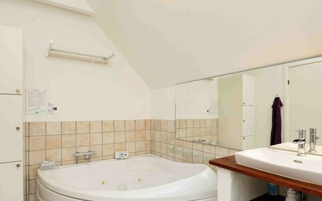 Cosy Holiday Home in Falster With Whirlpool