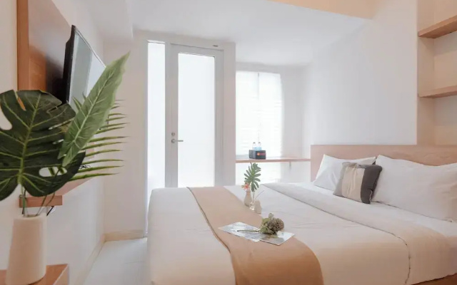Homey And Cozy Studio Apartment At Tokyo Riverside Pik 2