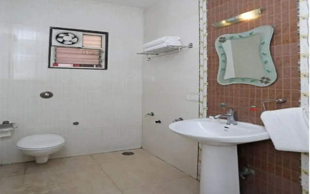 Hotel Siesta Springs by Oyo Rooms