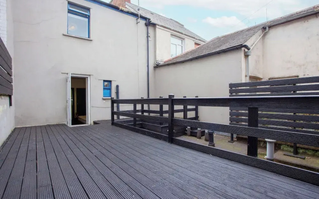 higgihaus 107 Sleeps 4  Monday - Friday