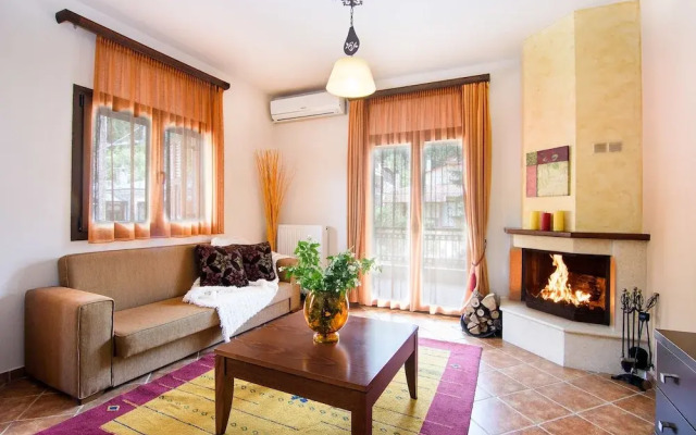 Arktos Suites