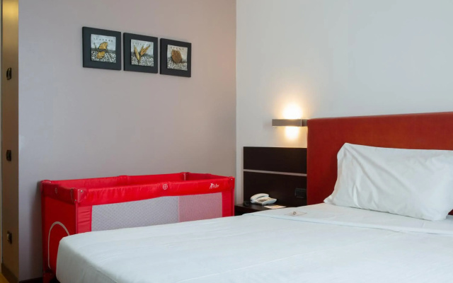 Euro Hotel Residence