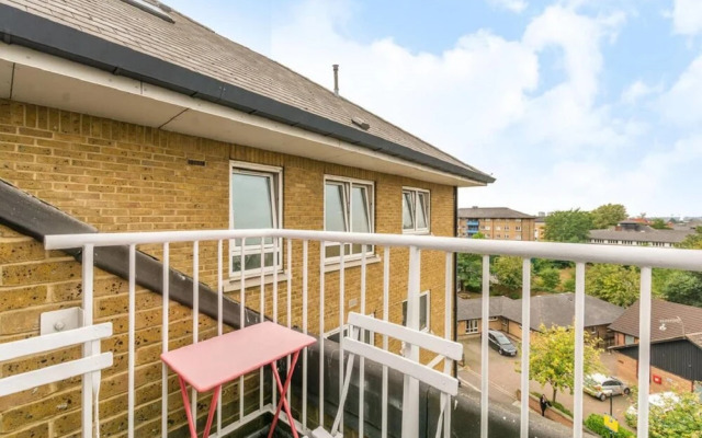 Adorable Studio in Maida Hill