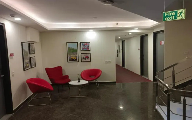Inde Hotel Golf Course Extension