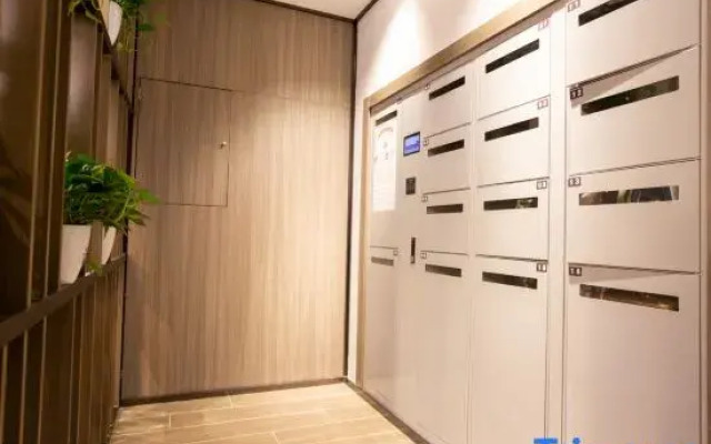 HanTing Hotel (Zhengzhou Zhongyuan Aquatic Products Logistics Port)