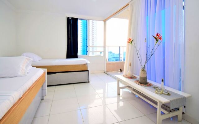 Apartamento Azul Marino - Piso 18