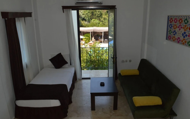 Bitez Sunset Hotel