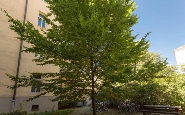 Spacious Vienna Central Station Residence