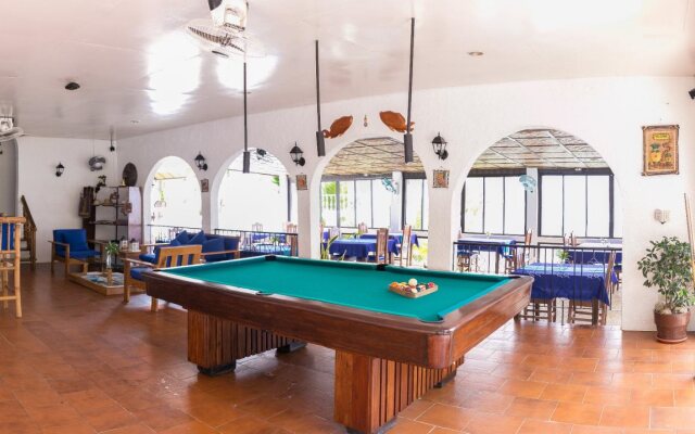 Blue Star Dive & Resort