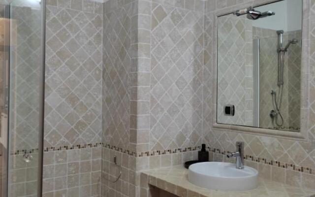 Olivo Al Mare - by Host4u