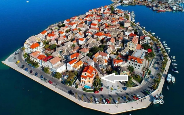 Apartments Maris