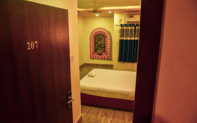OYO Rooms 166 Airport Square