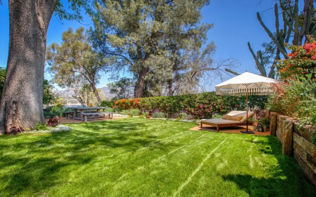 Silver Lake 3br W/ Water Views 3 Bedroom Home