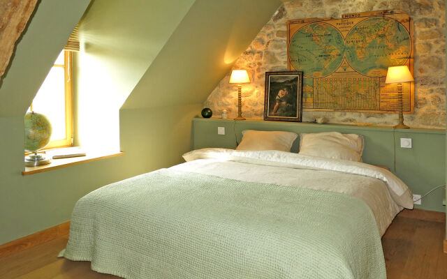 Holiday Home La Demeure de Tumiac (RHU357)