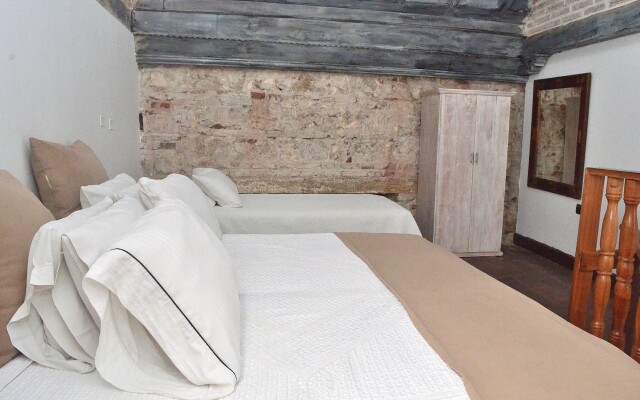 Hotel Puertas De Cartagena