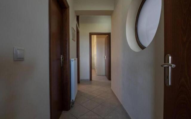 Terpsis House