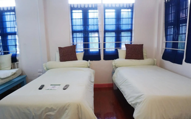 R-Lampang Guest House