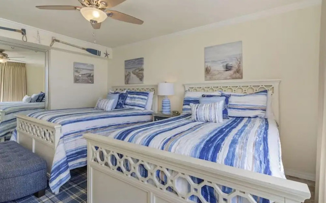 Shoreline Towers 1022