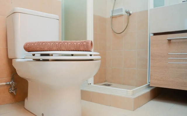 Modern Furnished 2BR at Hampton's Park Apartment