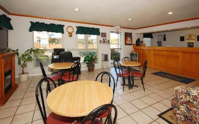 Best Western Smithfield Inn