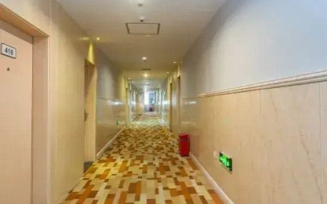 Homeinn · neo (Shanghai North Bund Longchang Road Subway Station)