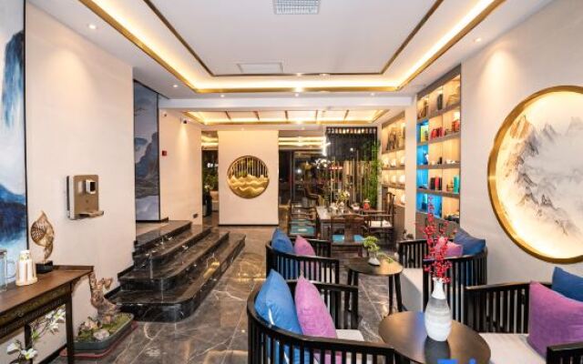 Qianyu Qianxun Hotel (Jiyuan Branch)