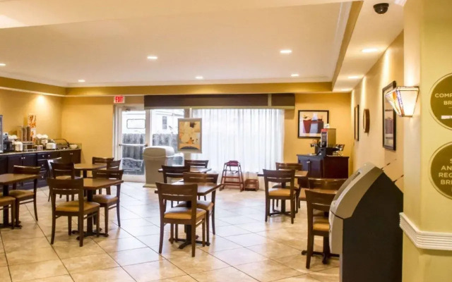 Suburban Studios Berwick - Morgan City