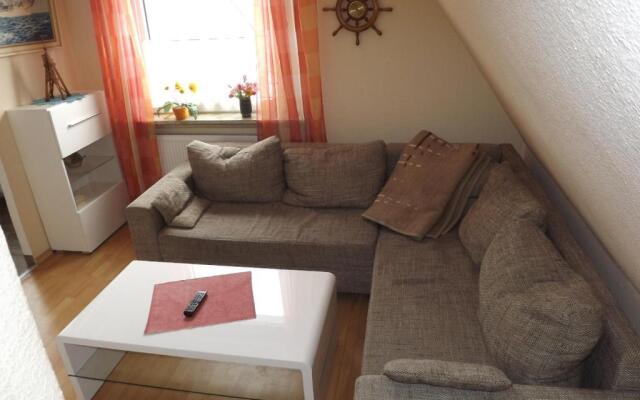 Strandstraße 51a, FeWo Piratennest