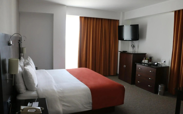 Radisson Poliforum Plaza Hotel Leon